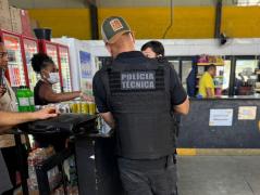 Segundo dia das ações integradas encontra 655 garrafas de bebidas irregulares