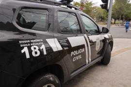 Com ele, foram apreendidas porções de substâncias análogas à maconha e ao crack