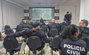 A ofensiva busca cumprir mandados de prisão por homicídios, tráfico de drogas e lavagem de dinheiro