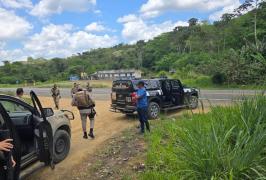 A operação também localizou um drone e um sistema de câmeras usados por criminosos para monitorar vias públicas.