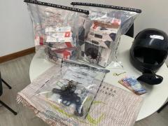 Vinte e cinco unidades desses medicamentos foram recuperadas, além de pertences de clientes da farmácia