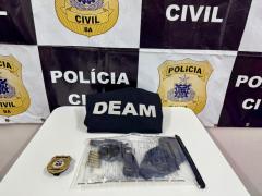 Durante buscas por autor de ameaças contra ex-companheira, investigadores da Deam flagraram outro segurança com revólver de numeração raspada.