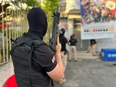 Líder de torcida tem mandado de busca e apreensão cumprido 