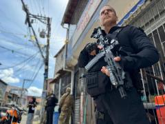 A  ação investiga a autoria dos homicídios e feridos em ataque que deixou uma criança morta