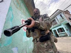 A  ação investiga a autoria dos homicídios e feridos em ataque que deixou uma criança morta