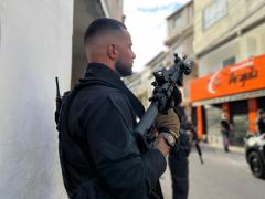 A ostensiva visa desarticular um grupo investigado por furtos e roubos no Rio Vermelho