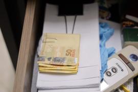 Ação apreende armas, dinheiro e munições em ações simultâneas em sete cidades baianas e em Montes Claros, Itaipé e Goiânia