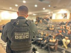 Polícia Civil cumpre dezenas de mandados judiciais com o apoio de outras forças de segurança. Mais de R$ 100 milhões tiveram pedido de bloqueio solicitado à Justiça