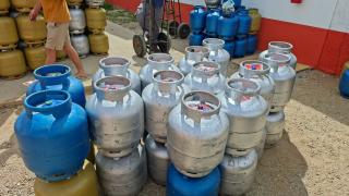 Operação da Polícia Civil em Vitória da Conquista apreende 204 botijões de gás comercializados ilegalmente