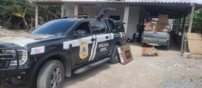 Crime ocorreu na BR-116 quando o caminhoneiro havia parado a carreta após se envolver em um acidente de trânsito