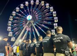 Um homem também foi autuado em flagrante por furto de celular no circuito