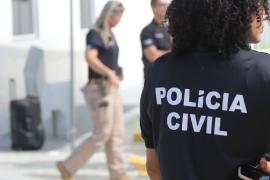 A ação cumpriu mandados de prisão e de busca e apreensão domiciliar