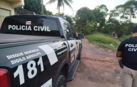 O investigado utilizava perfis falsos em jogos on-line voltados ao público infantil para se aproximar das vítimas e obter imagens de cunho sexual