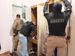 Ação integrada do MPBA e das Polícias Civil e Militar cumpre mandados de busca na RMS