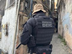 Celular e veículo são apreendidos durante ação que apura furto qualificado no Centro de Abastecimento