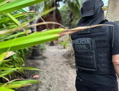 O homem de 23 anos estava foragido da Justiça e foi localizado após diligências investigativas