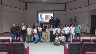 Cerca de 300 estudantes interagiram a respeito de exemplos práticos de violência doméstica