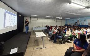 Cerca de 100 estudantes participaram das atividades com temáticas relacionadas à violência doméstica e segurança digital