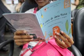 Polícia Civil da Bahia participa do lançamento do livro “A Casa de Dona Rosa”, escrito pela delegada Gabriela Garrido