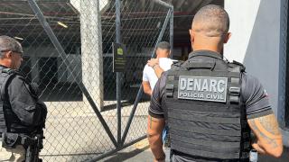 Liderança criminosa de Pernambués é recambiada para presídio de segurança máxima