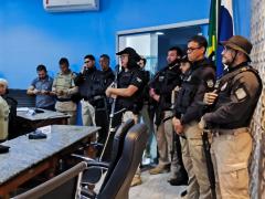 A Operação Cerco foi deflagrada nas primeiras horas da manhã desta quarta-feira (29), pelas Forças Estaduais e Federais da Segurança Pública.