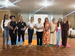 Durante o evento, foram abordados temas sobre os impactos psicológicos, a importância do acolhimento humanizado e ações integradas das instituições no enfrentamento da violência de gênero