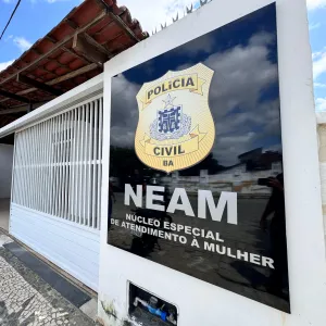 A unidade especializada conta com sala de acolhimento, brinquedoteca e atendimento psicossocial