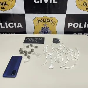 Drogas e materiais apreendidos