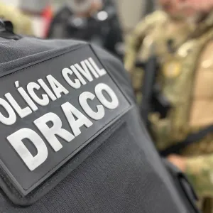 Policial da DRACO
