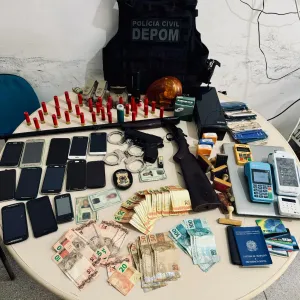 Documentos e dinheiros falsificados