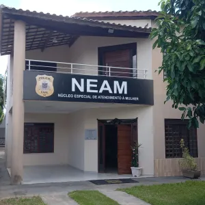 Ele descumpriu uma Medida Protetiva de Urgência em favor da idosa de 84 anos