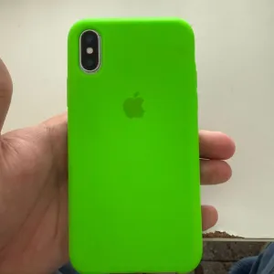 Suspeito realizou várias compras, incluindo a aquisição de um iPhone X