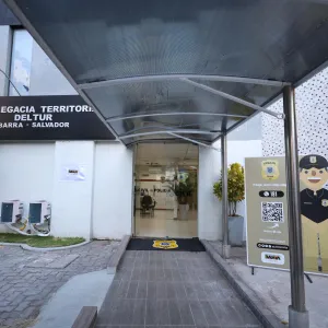 Falso pintor tribal é preso no Centro Histórico de Salvador após investigação da Deltur