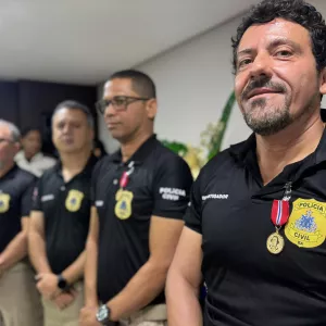 Policiais e bombeiro do Norte são agraciados com Medalha Tiradentes