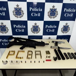 Ação retira armamento de suspeito investigado do crime de ameaça a companheira