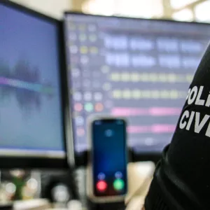 Policial em investigação