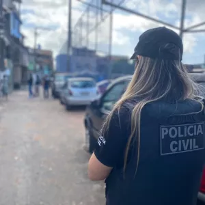 Polícia Civil da Bahia prende homem por descumprimento de medida protetiva em Vitória da Conquista