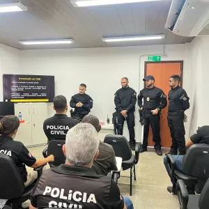 polícia