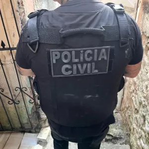 Polícia Civil cumpre mandado de prisão por estupro de vulnerável em Iguaí