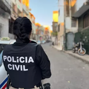 Polícia 
