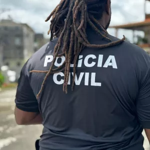 Polícia 