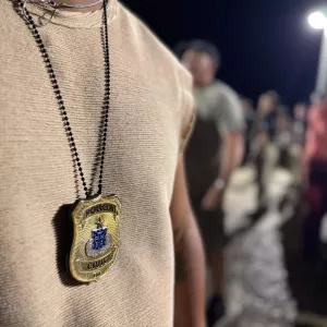 Ação policial prende suspeito de descumprimento de medida protetiva em Porto Seguro