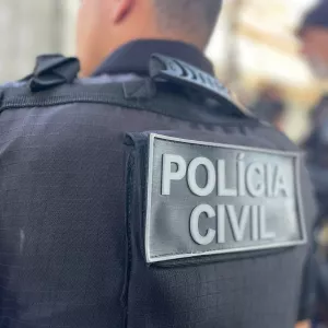 Polícia