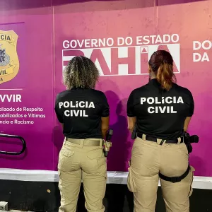 Polícia 