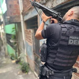 O grupo atuava com furto de carros e motos apreendidos e custodiados no pátio do Departamento de Polícia Técnica da Bahia, em Salvador