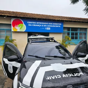 Viaturas em diligência