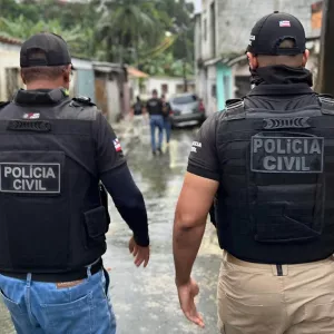 Suspeitos de latrocínio e tentativa de homicídio são presos em Maraú