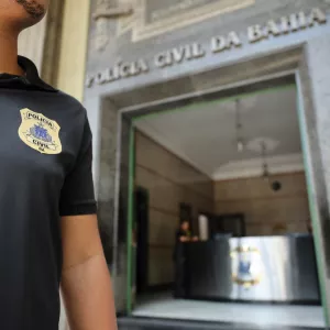 Polícia Civil inicia entrega de camisas operacionais para o Carnaval 2026