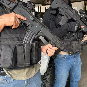 Policiais em diligência