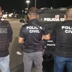 Polícia 